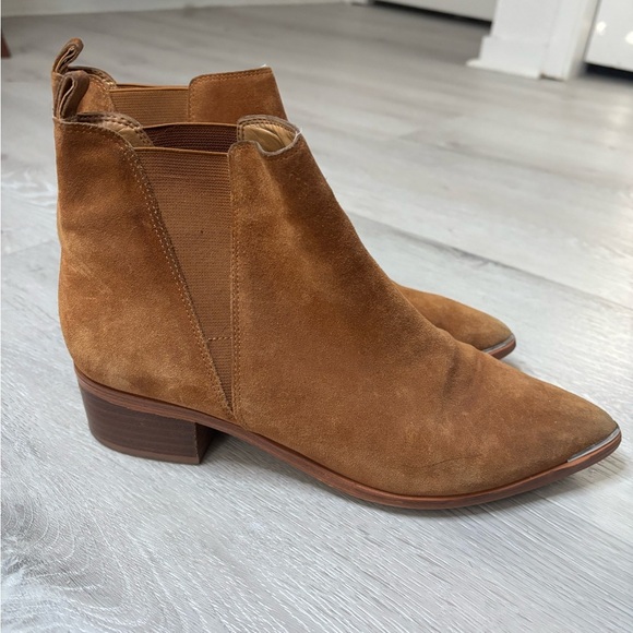 Marc Fisher booties - Picture 2 of 9